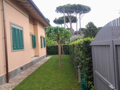 Villa - Pietrasanta - Tonfano