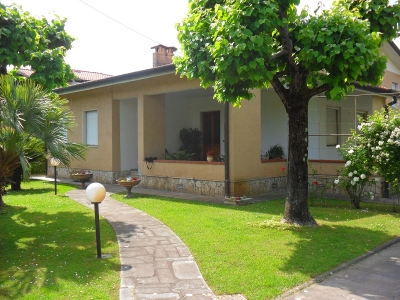 Villa Bifamiliare - Forte Dei Marmi - forte vicino centro