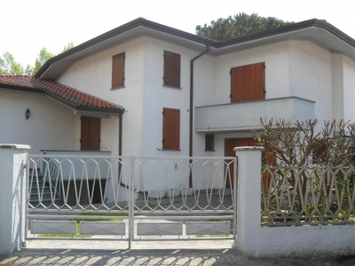 Villa - Pietrasanta - Iare