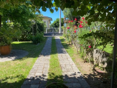 Villa - Pietrasanta - Iare