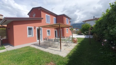 Villa - Pietrasanta - Traversagna